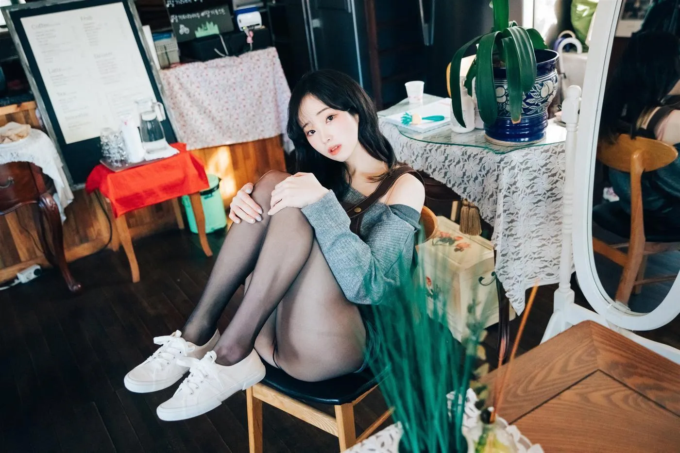 Bambi밤비 – NO.88 [Loozy] Cafe Alba [79P]插图6